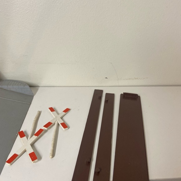 LGB 5065 G Scale Operational Crossing With Gates Set Kit Lehmann Germany - Picture 5 of 7